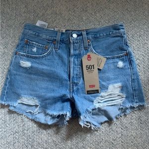 NEW WITH TAGS Levi’s 501 High Rise Jean Shorts